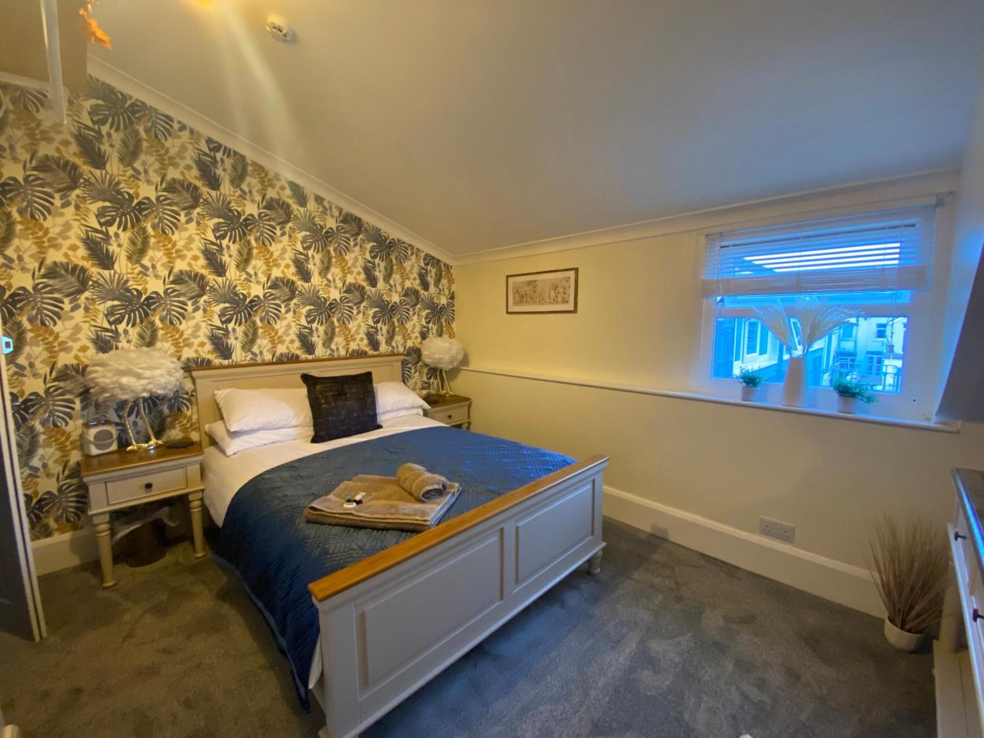 Butterfly Guest House Porthcawl Exterior foto